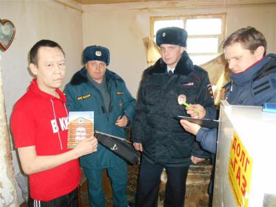На территории Березово проводятся инструктажи граждан
